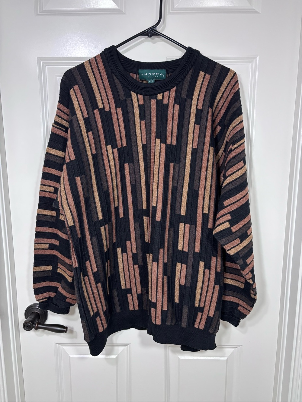 Vintage Tundra Geometric Crewneck Sweater Men’s XL Black Brown